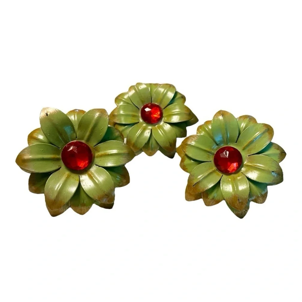 3 Pier 1 Napkin Rings Vintage Metal Flowers, Green w/Red Bead Center, 3” Round.